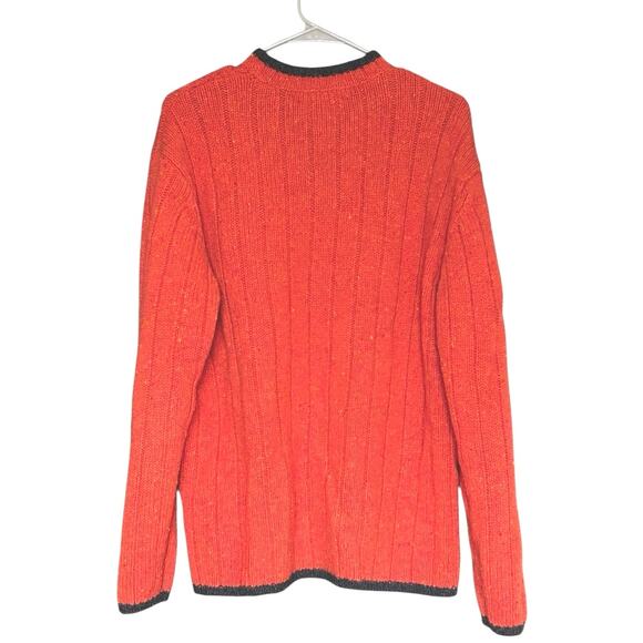 GUESS 100% Wool Black Trim V-Neck Pullover Sweater in‎ Red-Size XL - Picture 3 of 5